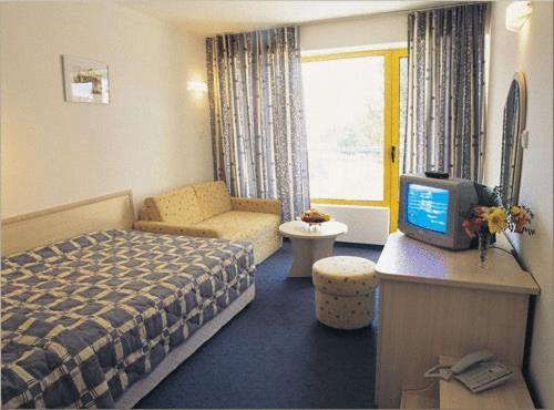 סאני ביץ' Continental Park Hotel מראה חיצוני תמונה